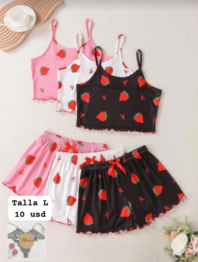 Pijamas de fresas de 2 piezas